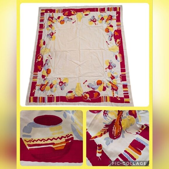 Vintage 1950s Wilendur Large‎ Tutti Frutti Tablecloth - Picture 1 of 7